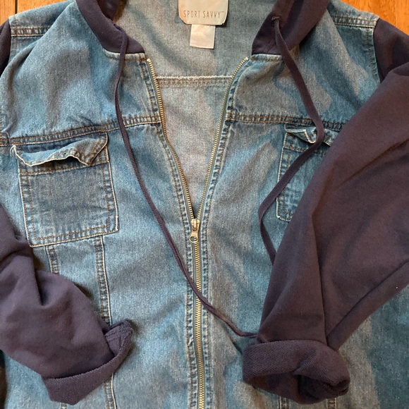 Sport Savvy Vintage Denim Jacket W/ Purple Sleeves - Picture 3 of 9